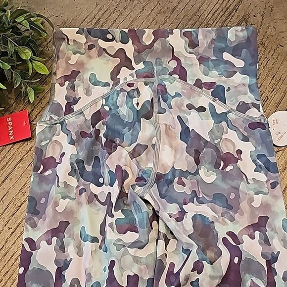 Spanx camo 7/8 leggings size S NWT - Picture 9 of 10